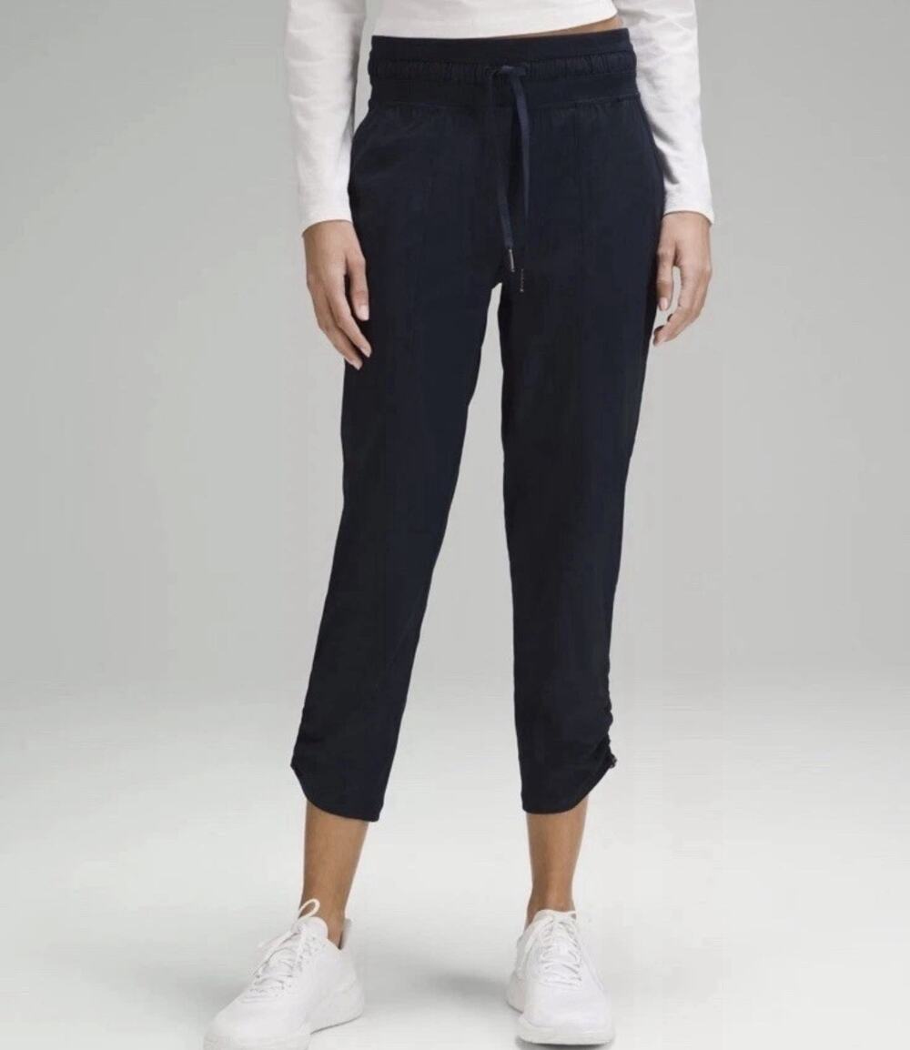 Lululemon Women Dance Studio Mid Rise Crop Pants Size 4 Black Stretch Athleisure